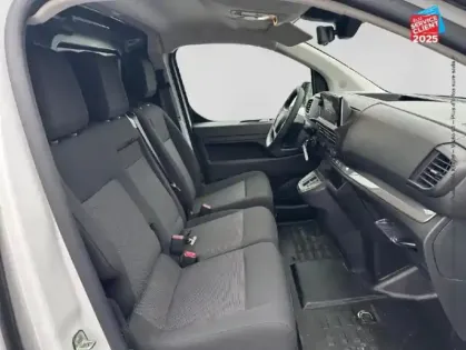 Photo 4 Peugeot Expert  Fg M 2.2 Diesel 180ch EAT8