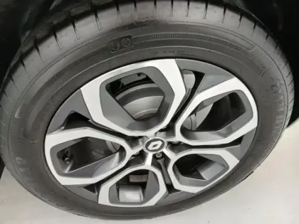 Photo 10 Renault Captur  1.3 TCe 140ch FAP Intens -21