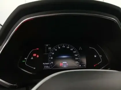 Photo 12 Renault Captur  1.3 TCe 140ch FAP Intens -21