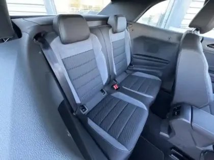 Photo 11 Volkswagen T-roc  Cabriolet 1.5 TSI Evo2 150ch R-Line DSG7