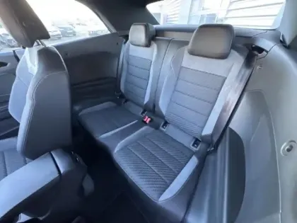 Photo 5 Volkswagen T-roc  Cabriolet 1.5 TSI Evo2 150ch R-Line DSG7