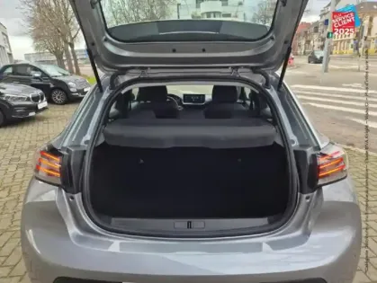 Photo 13 Peugeot 208  1.2 PureTech 75ch S/S Active CarPlay