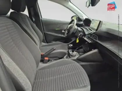 Photo 4 Peugeot 208  1.2 PureTech 75ch S/S Active CarPlay