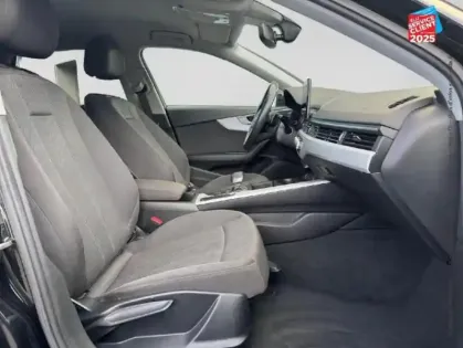 Photo 4 Audi A4  Avant 35 TFSI 150ch Business line S tronic 7