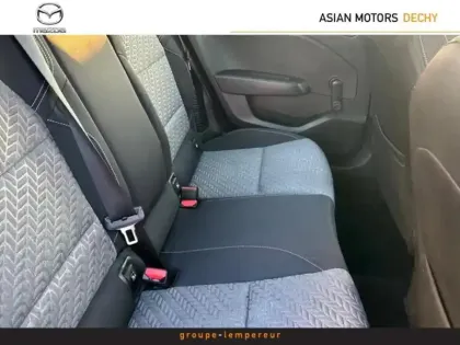 Photo 9 Renault Clio  1.6 E-Tech 140ch Limited -21