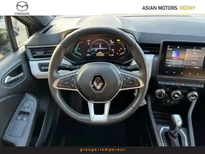 Photo 11 Renault Clio  1.6 E-Tech 140ch Limited -21