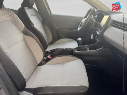 Photo 4 Renault Clio  1.5 Blue dCi 100ch Evolution - 24