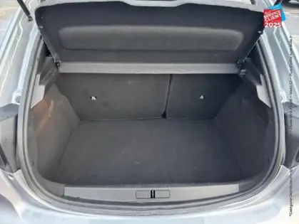 Photo 13 Peugeot 208  1.2 PureTech 75ch S/S Active Radar AR Carplay