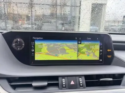 Photo 7 Lexus Es  300h Busins Plus MY21