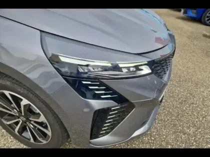 Photo 14 Renault Clio  1.6 E-Tech 145ch full hybrid Techno - 24