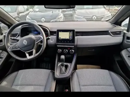 Photo 8 Renault Clio  1.6 E-Tech 145ch full hybrid Techno - 24