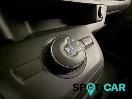 Photo 13 Peugeot Expert  Fg M 2.0 BlueHDi 180ch S&S Pack Asphalt EAT8