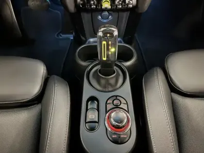 Photo 10 Mini Mini  Cooper SE 184ch  Essential BVA