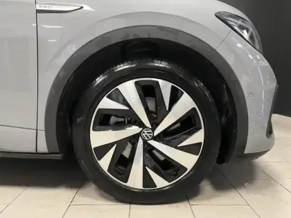 Photo 6 Volkswagen Id.5  204ch Pro Performance 77 kWh