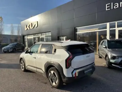 Photo 5 Kia Ev3  204ch 81,4kWh Earth 2025