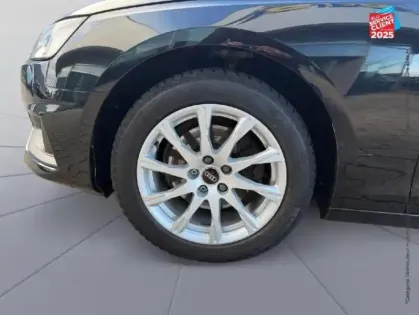 Photo 9 Audi A4  Avant 35 TFSI 150ch Business line S tronic 7