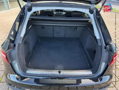 Photo 28 Audi A4  Avant 35 TFSI 150ch Business line S tronic 7