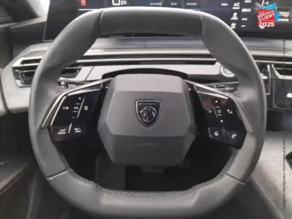 Photo 11 Peugeot 3008  1.2 Hybrid 136ch Allure e-DCS6