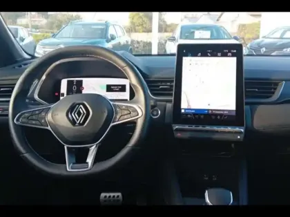 Photo 8 Renault Captur  1.6 E-Tech full hybrid 145ch esprit Alpine