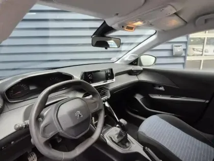 Photo 7 Peugeot 208  1.2 PureTech 75ch S&S Like 2022
