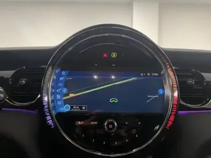 Photo 14 Mini Mini  5 Portes Cooper 136ch Edition Premium Plus BVA7