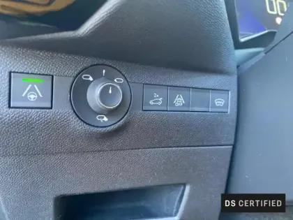 Photo 12 DS DS 7  Crossback BlueHDi 130ch Rivoli Automatique