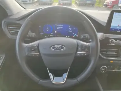 Photo 14 Ford Kuga  2.5 Duratec 190ch FHEV E85 Titanium BVA