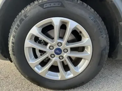 Photo 8 Ford Kuga  2.5 Duratec 190ch FHEV E85 Titanium BVA