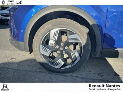 Photo 8 Renault Symbioz  1.6 E-Tech full hybrid 145ch Iconic