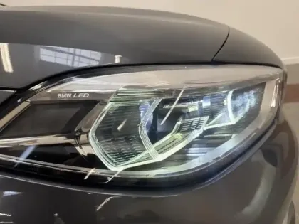 Photo 9 BMW Serie 1 Série 1 120dA xDrive 190ch Luxury