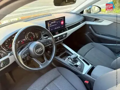 Photo 14 Audi A4  Avant 35 TFSI 150ch Business line S tronic 7