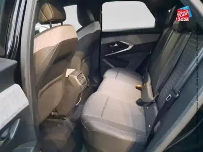 Photo 10 Peugeot 3008  1.2 Hybrid 136ch Allure e-DCS6