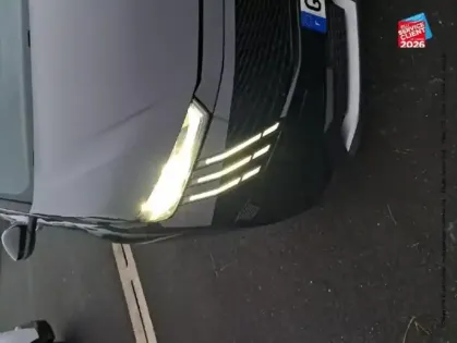 Photo 12 Peugeot 3008  1.2 Hybrid 136ch Allure e-DCS6