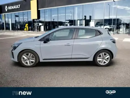 Photo 2 Renault Clio  1.6 E-Tech 145ch full hybrid Evolution - 24