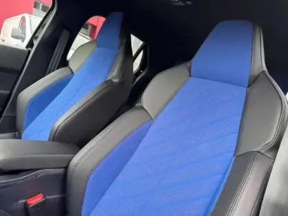 Photo 25 Lancia Ypsilon  H.F. Perfo 280ch 54kWh HF