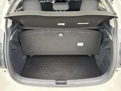 Photo 14 Toyota Yaris  116h Design 5p