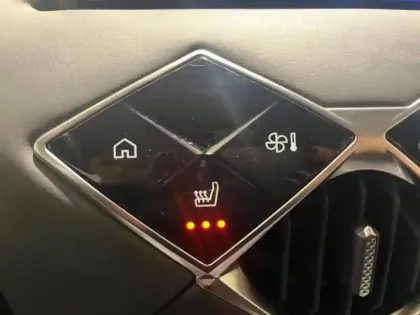 Photo 14 DS DS 3  E-Tense 156ch Opera