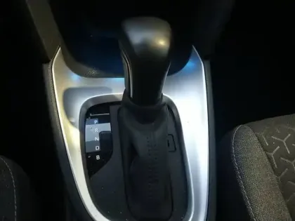 Photo 6 Toyota Yaris  Cross 116h Design MY22