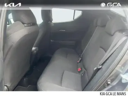 Photo 13 Toyota C-HR  122h Edition 2WD E-CVT RC18