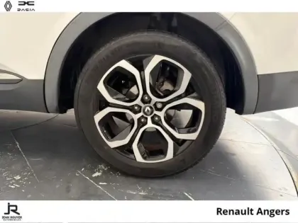 Photo 7 Renault Arkana  E-Tech hybride 145ch Intens