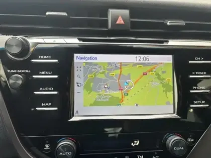 Photo 7 Toyota Camry  Hybride 218ch Dynamic Business