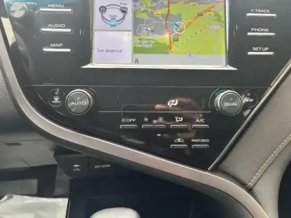 Photo 9 Toyota Camry  Hybride 218ch Dynamic Business