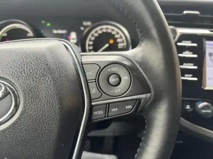 Photo 5 Toyota Camry  Hybride 218ch Dynamic Business