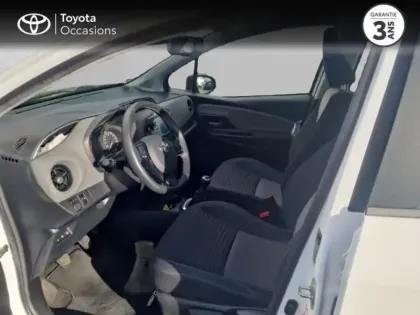 Photo 10 Toyota Yaris  70 VVT-i Ultimate 5p