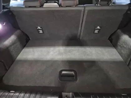 Photo 12 Ford Puma  1.0 Flexifuel 125 ch S&S mHEV ST-Line