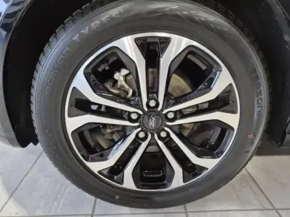 Photo 13 Ford Puma  1.0 Flexifuel 125 ch S&S mHEV ST-Line