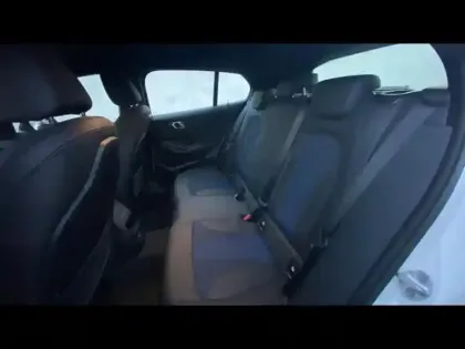 Photo 10 BMW Serie 1 Série 1 118dA 150ch M Sport