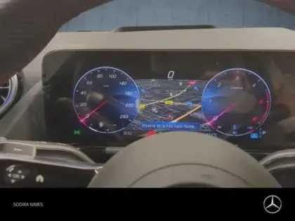 Photo 8 Mercedes GLA  200 d 150ch AMG Line 8G-DCT