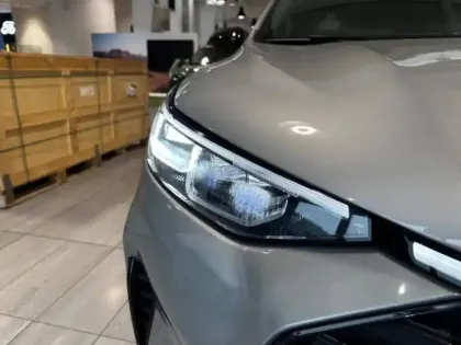 Photo 12 Ford Kuga  2.5 Duratec 180ch Hybrid FlexiFuel ST-Line X Powershift