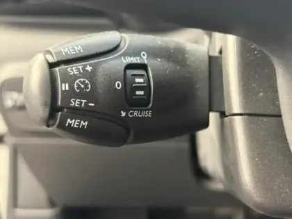 Photo 11 Citroën C3  1.2 PureTech 110ch S&S Shine EAT6